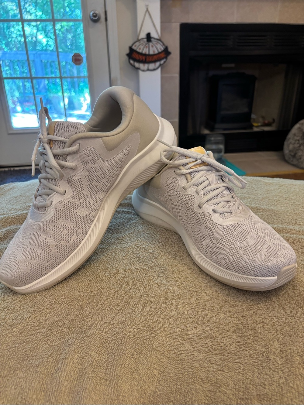 Ryka Light Gray/ Tan Women's Knit Lace-Up Sneakers size 10W